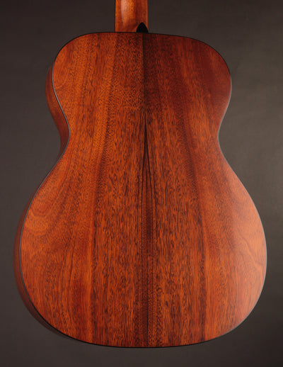 Martin Custom Shop 000-18 1937 Sinker Mahogany