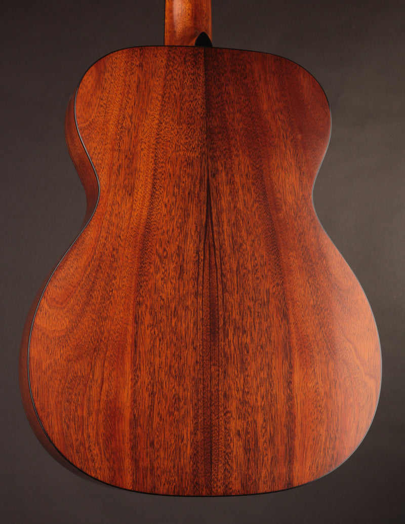 Martin Custom Shop 000-18 1937 Sinker Mahogany