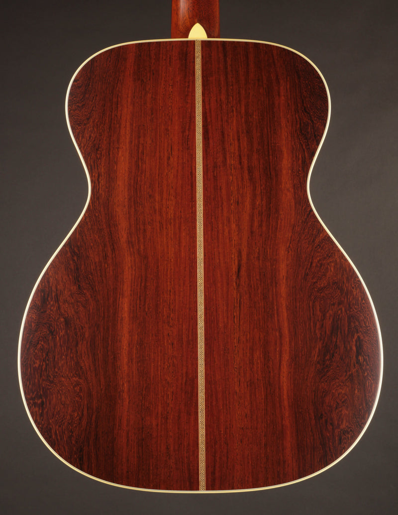 Martin Custom Shop 000-28 1937 (Stage 1 Aging) Madagascar Rosewood