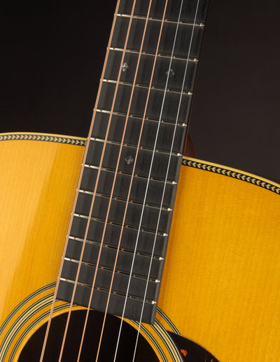 Martin Custom Shop 000-28 1937 (Stage 1 Aging) Madagascar Rosewood