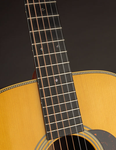 Martin Custom Shop 000-28 1937 (Stage 1 Aging) Madagascar Rosewood