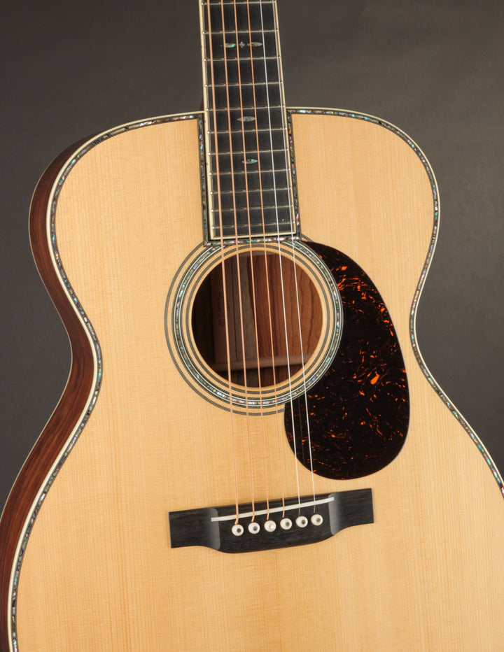Martin Custom Shop 000-28 1937 Acoustic Guitar | Martin Guitar