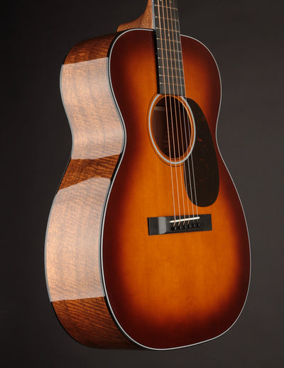 Martin Custom Shop 00-14 Deep Body Flamed Mahogany & European Spruce