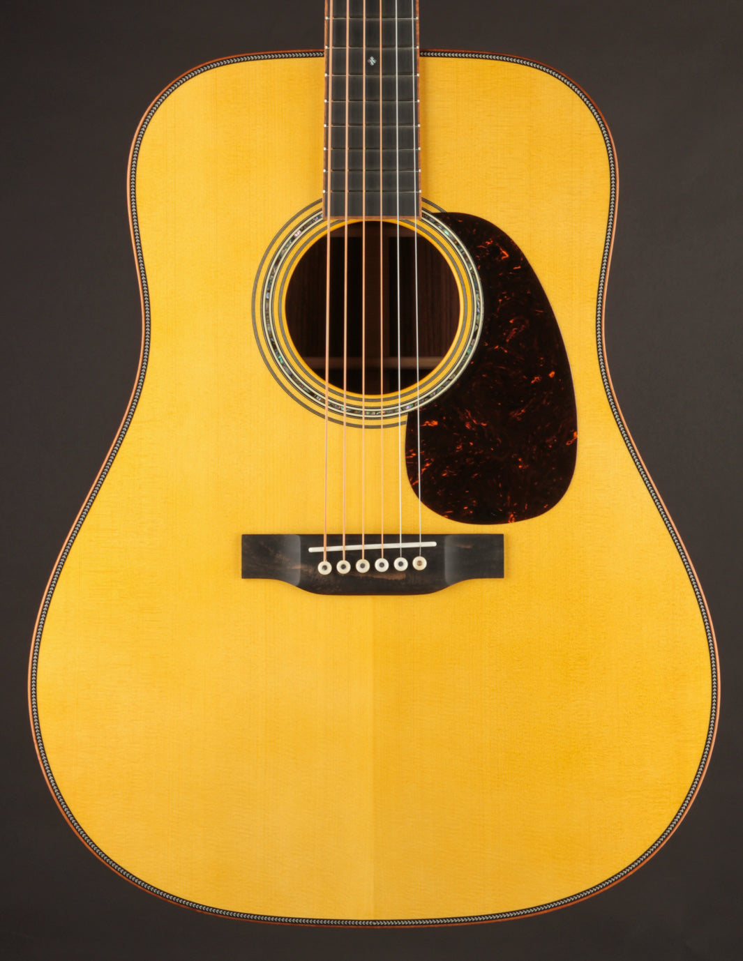 Martin Custom Shop D-14 Guatemalan Rosewood & Italian Spruce | The ...