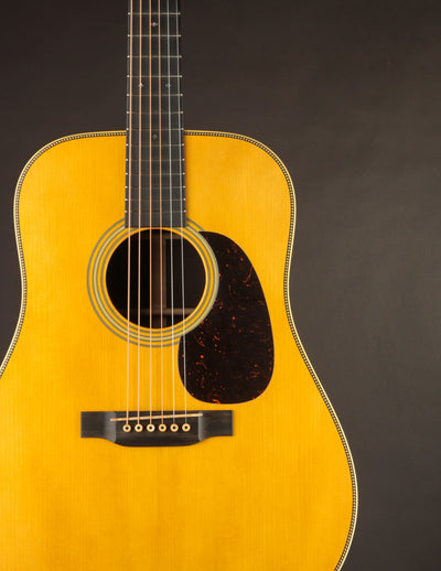 Martin Custom Shop D-28 1937 (Stage 1 Aging) Madagascar Rosewood