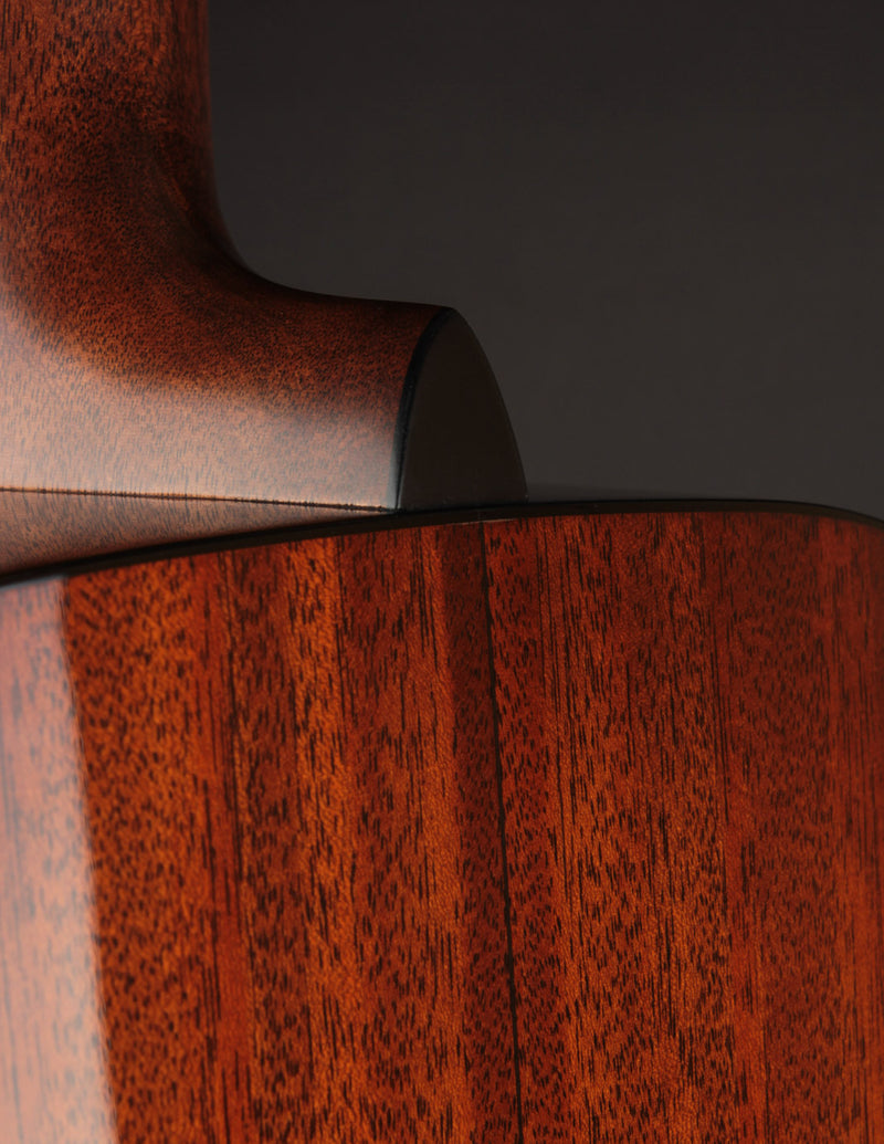 Martin Custom Shop OM 18-Style Italian Spruce