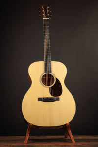 Martin Custom Shop OM 18-Style Italian Spruce