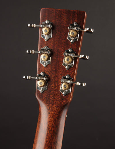 Martin Custom Shop OM 18-Style Italian Spruce