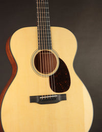 Martin Custom Shop OM 18-Style Italian Spruce