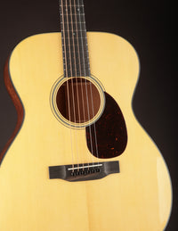 Martin Custom Shop OM 18-Style Italian Spruce