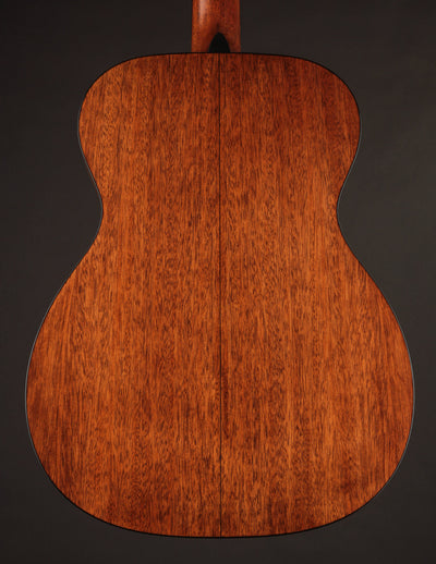 Martin Custom Shop OM 18-Style Italian Spruce