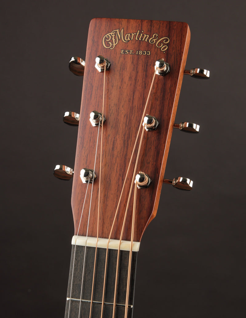 Martin Custom Shop OM 18-Style Italian Spruce - Lefty