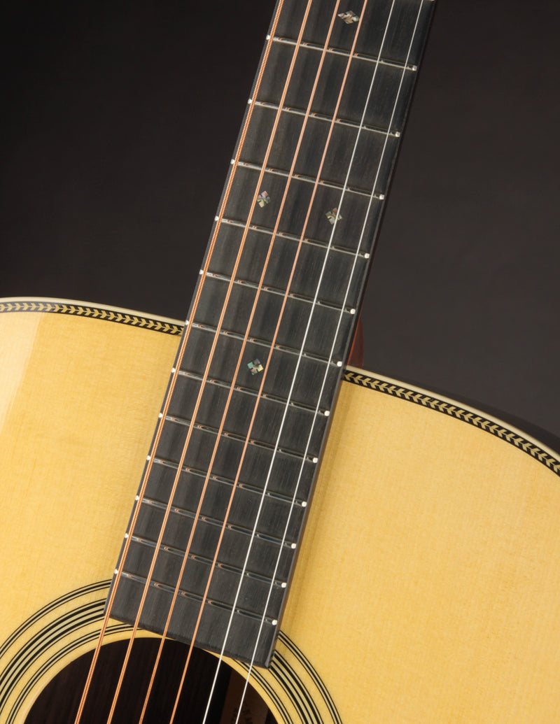 Martin Custom Shop OM 28-Style European Spruce