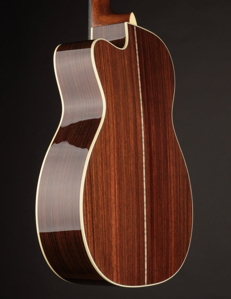 Martin Custom Shop OM Cutaway 28-Style European Spruce