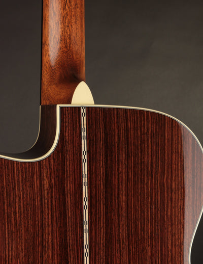 Martin Custom Shop OM Cutaway 28-Style European Spruce