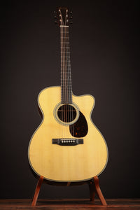 Martin Custom Shop OM Cutaway 28-Style European Spruce