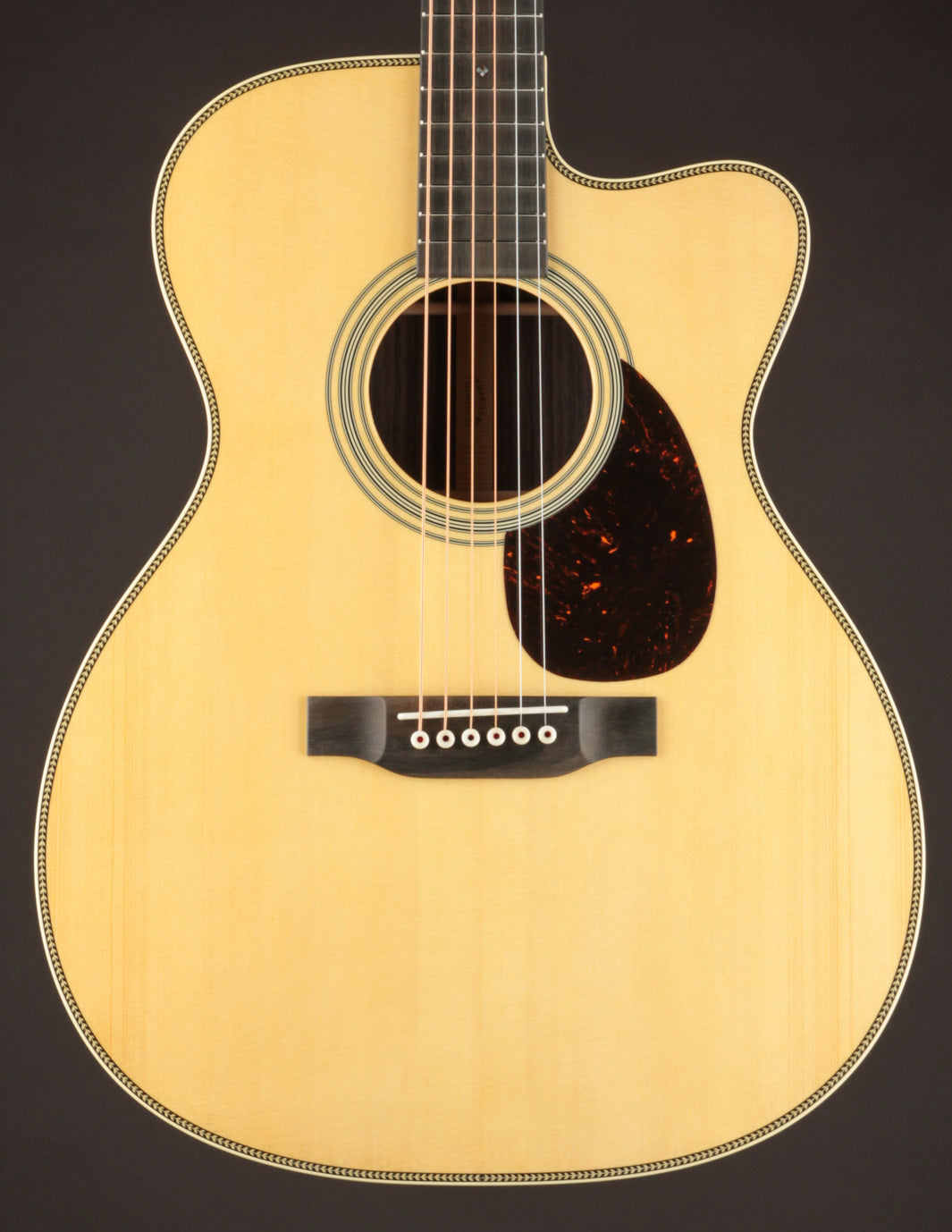 Martin Custom Shop OM Cutaway 28-Style European Spruce