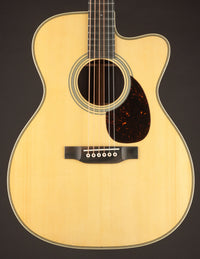 Martin Custom Shop OM Cutaway 28-Style European Spruce