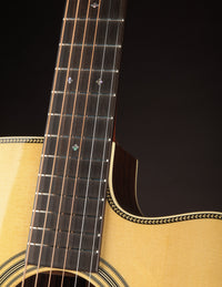 Martin Custom Shop OM Cutaway 28-Style European Spruce