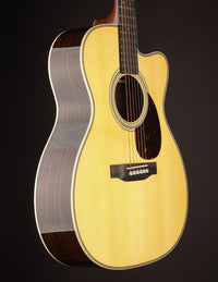 Martin Custom Shop OM Cutaway 28-Style European Spruce