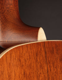 Martin Custom Shop OM Bearclaw Engelmann Spruce