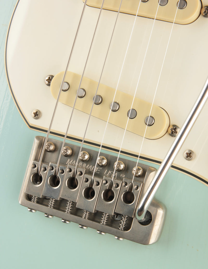 Novo Guitars Idris Sonic Blue