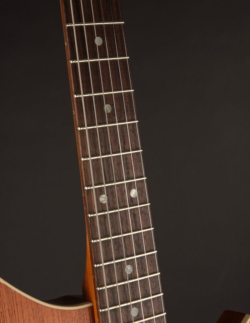 Novo Guitars Miris J Amber