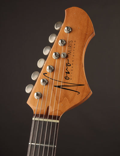 Novo Guitars Mirus J Mary Kaye White