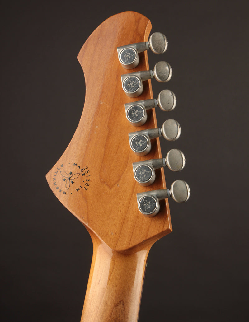 Novo Guitars Mirus J Mary Kaye White