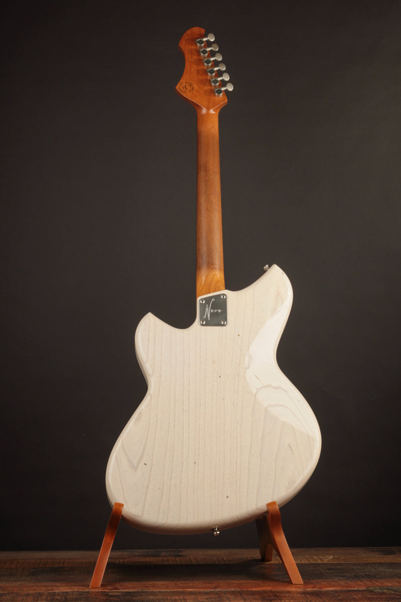 Novo Guitars Mirus J Mary Kaye White