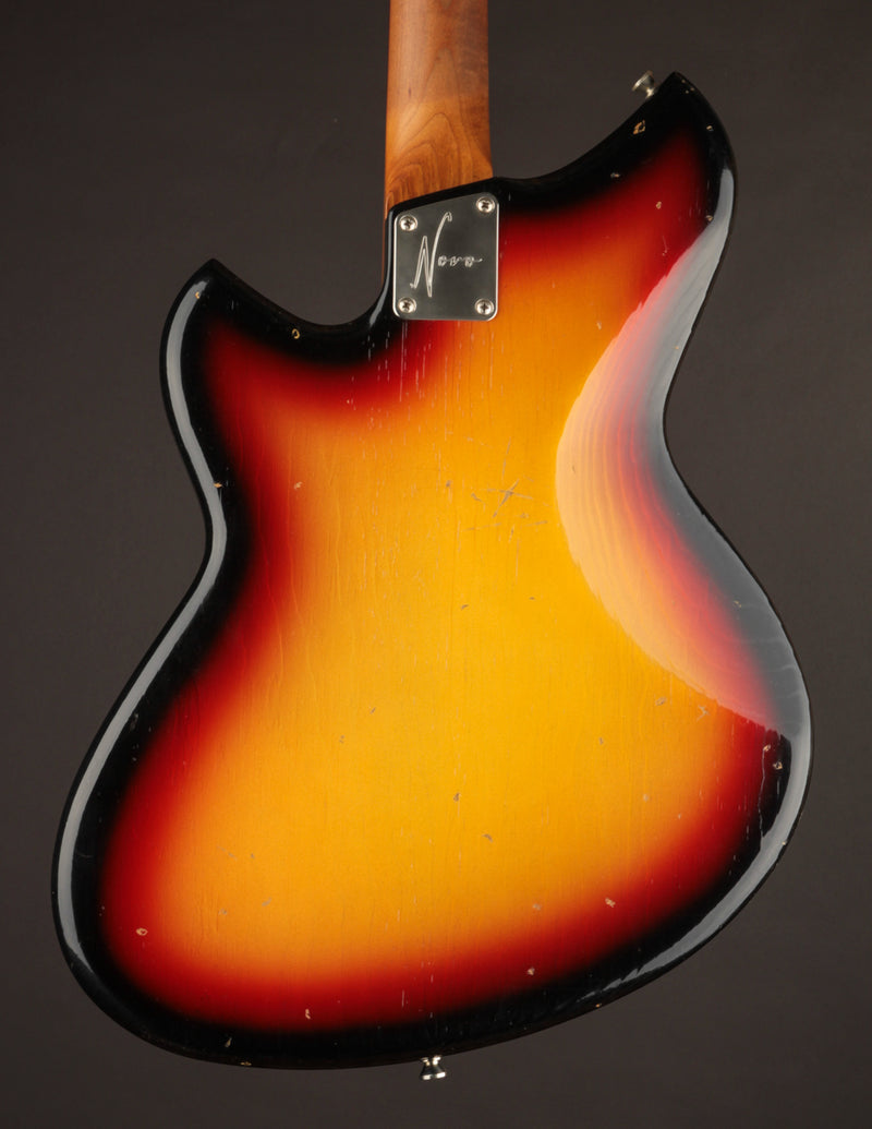 Novo Guitars Serus J &