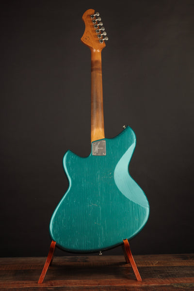 Novo Guitars Serus J Ocean Turquoise