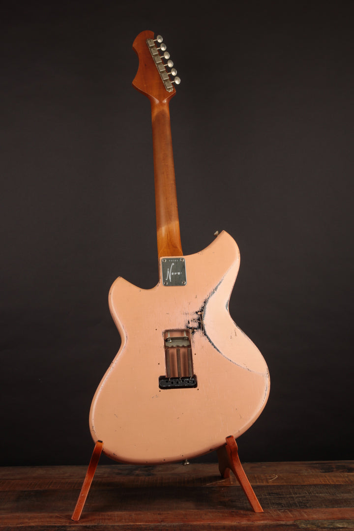 USED Novo Serus S Shell Pink Over Black | The Music Emporium