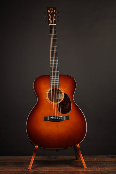 Santa Cruz OM Flamed Mahogany & Adirondack Sunburst