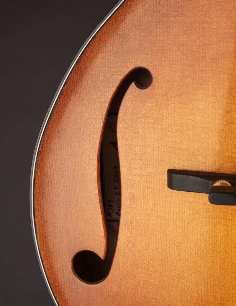 Smart Two-Point Amber Art Deco (2023)