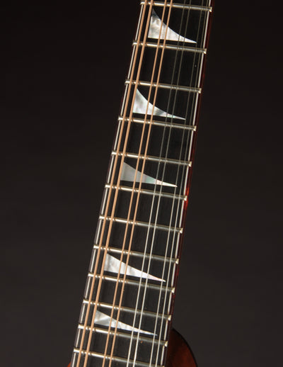 Smart Two-Point Amber Art Deco (2023)