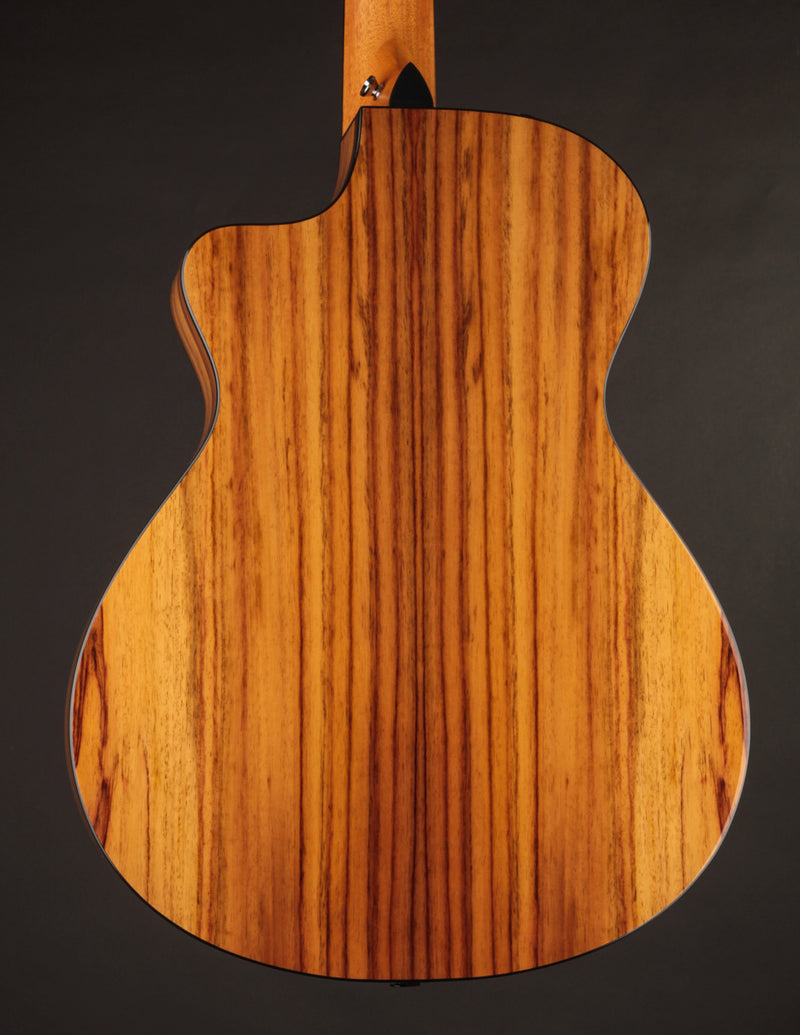 Taylor 212CE-N Nylon Plus
