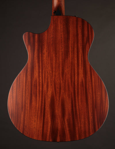 Taylor 324CE Baritone 6 LTD