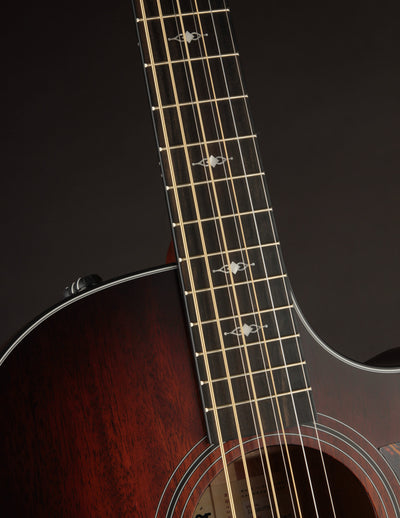 Taylor 324CE Baritone 8 LTD