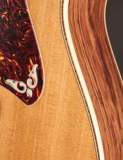 Taylor 817E Gold Label Honduran Rosewood Natural