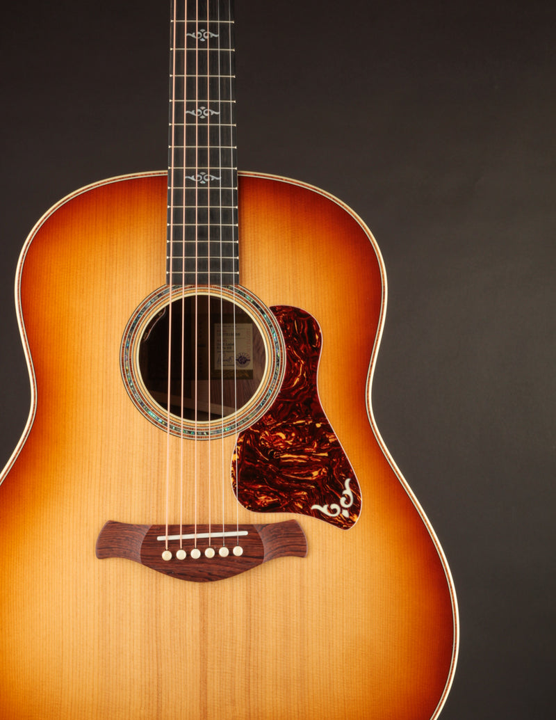 Taylor 817E Gold Label Honduran Rosewood Sunburst