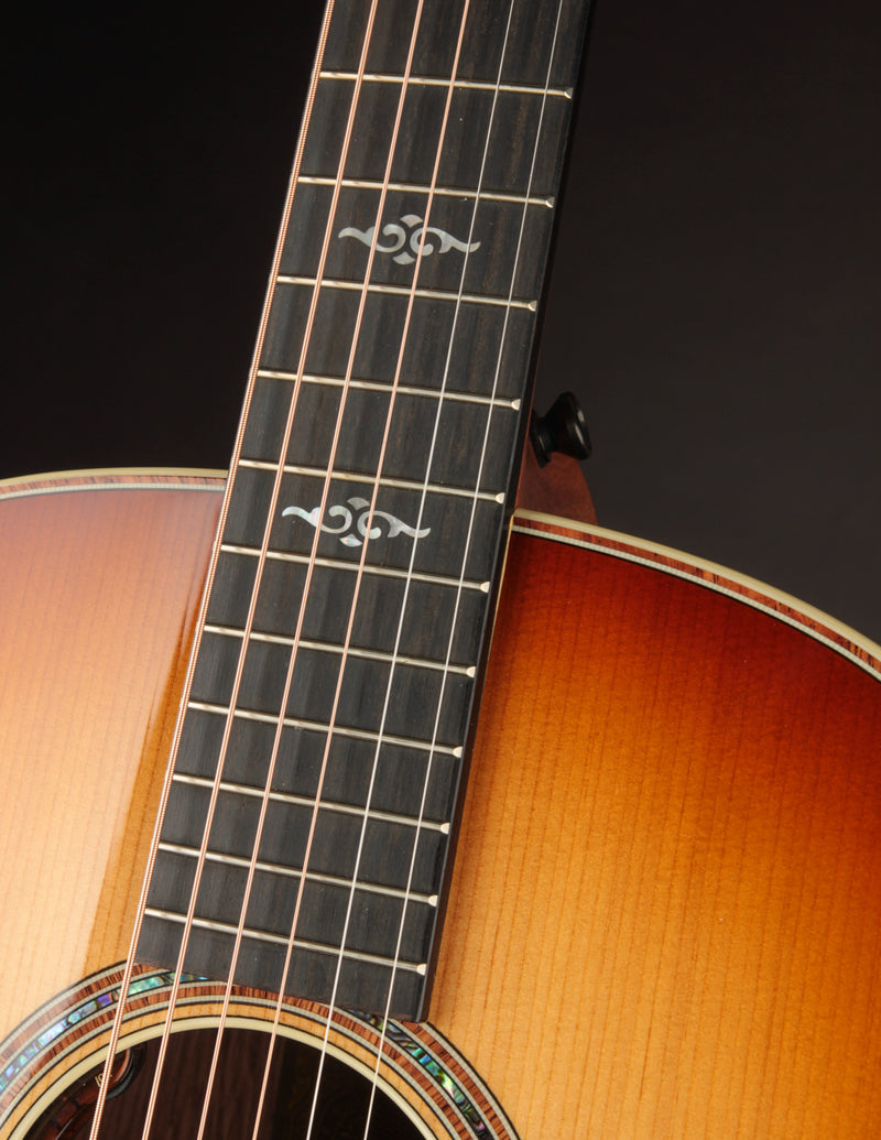 Taylor 817E Gold Label Honduran Rosewood Sunburst