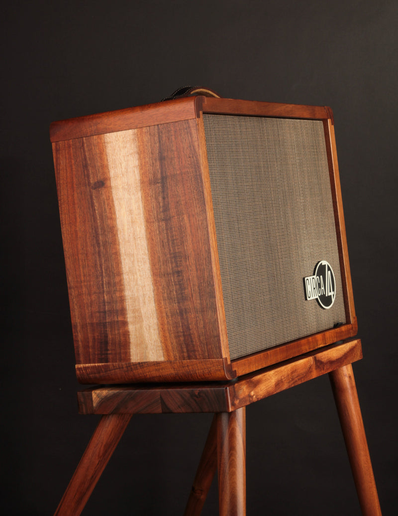 Circa 74 Acoustic Amplifier KOA w/Stand