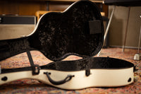 TKL Voyager 000 / OM 14-Fret Carbon Fiber Case - Pearl Glacier White