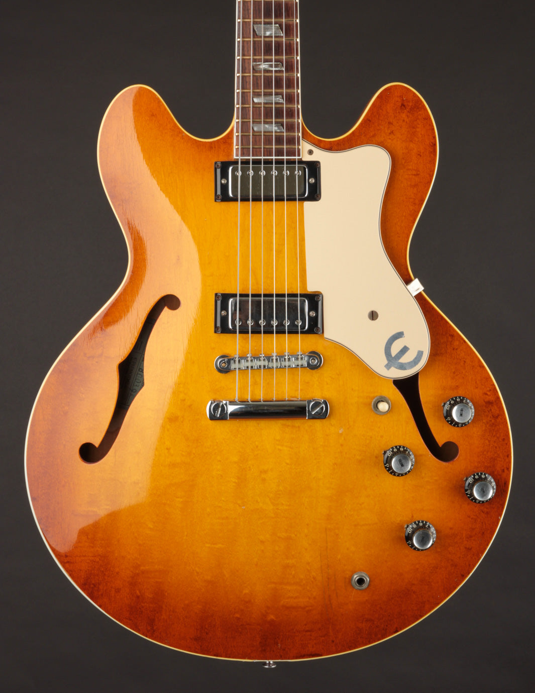 Epiphone E360TD Riviera, Royal Tan (1966)