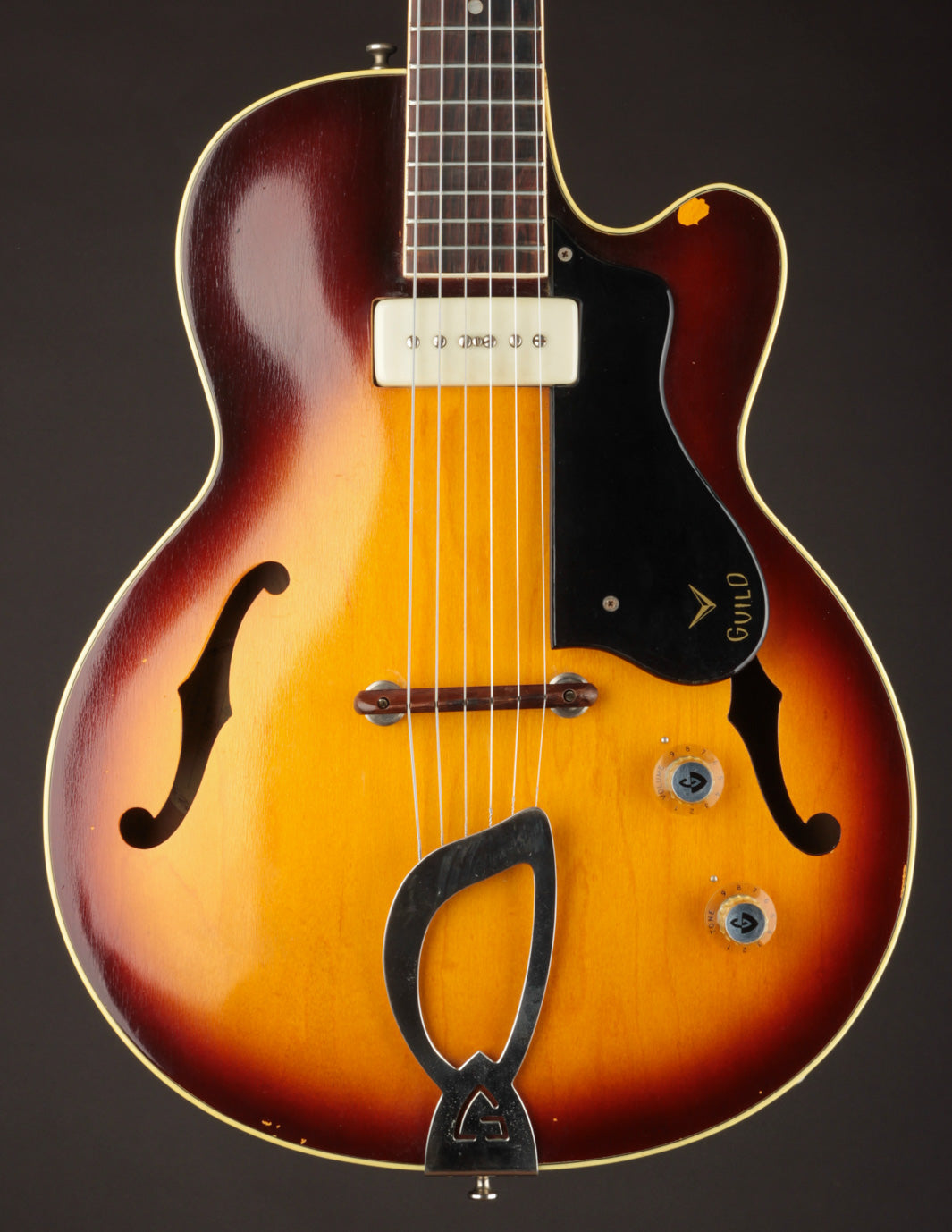 Guild M-65 Freshman, Sunburst (1960)