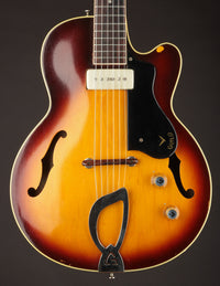 Guild M-65 Freshman, Sunburst (1960)