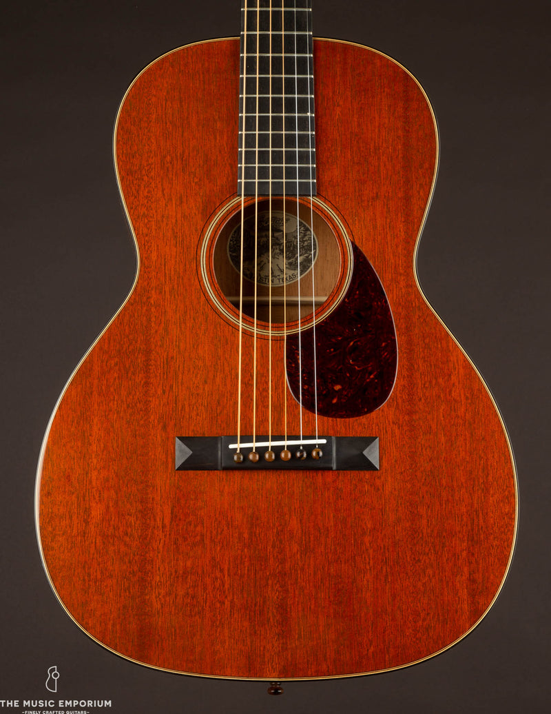 Collings 001 Mahogany Top 12-Fret Traditional