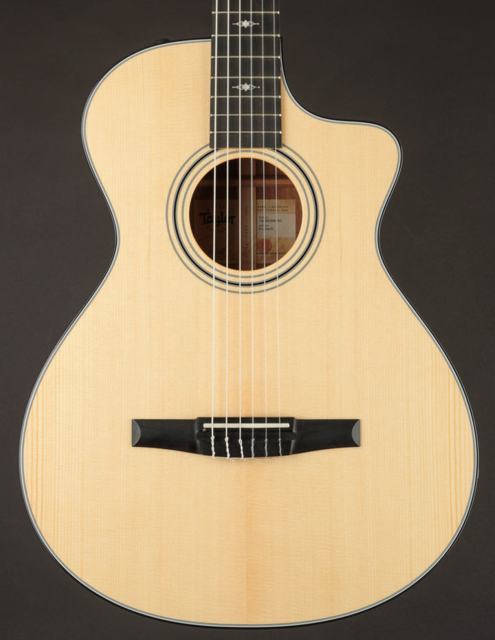 1ef0ec8526a9bfc92686f033c9e3de