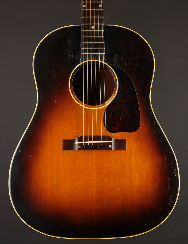 Gibson J-45 (USED, 1950)